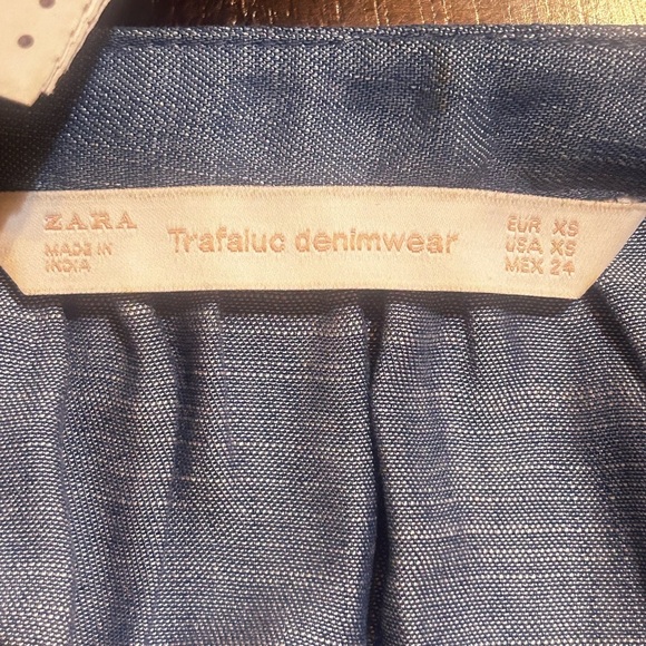 Zara Chambrey Top with Embroidered Sleeves - Picture 10 of 10